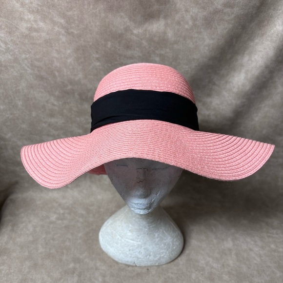 Floppy Oversized Wide Brim Straw Sun Hat - Picture 4 of 7